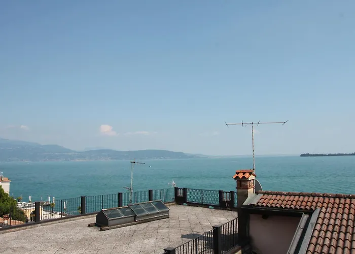 Happy Hotel Atelier Gardone Riviera Centro & Beach