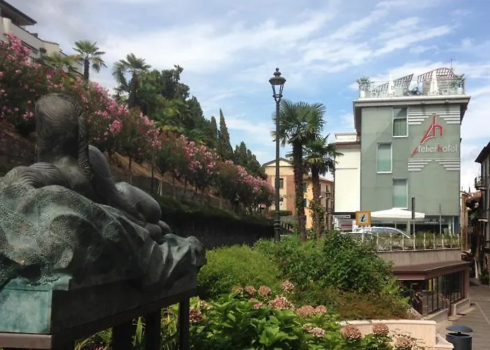 Happy Hotel Atelier Gardone Riviera Centro & Beach