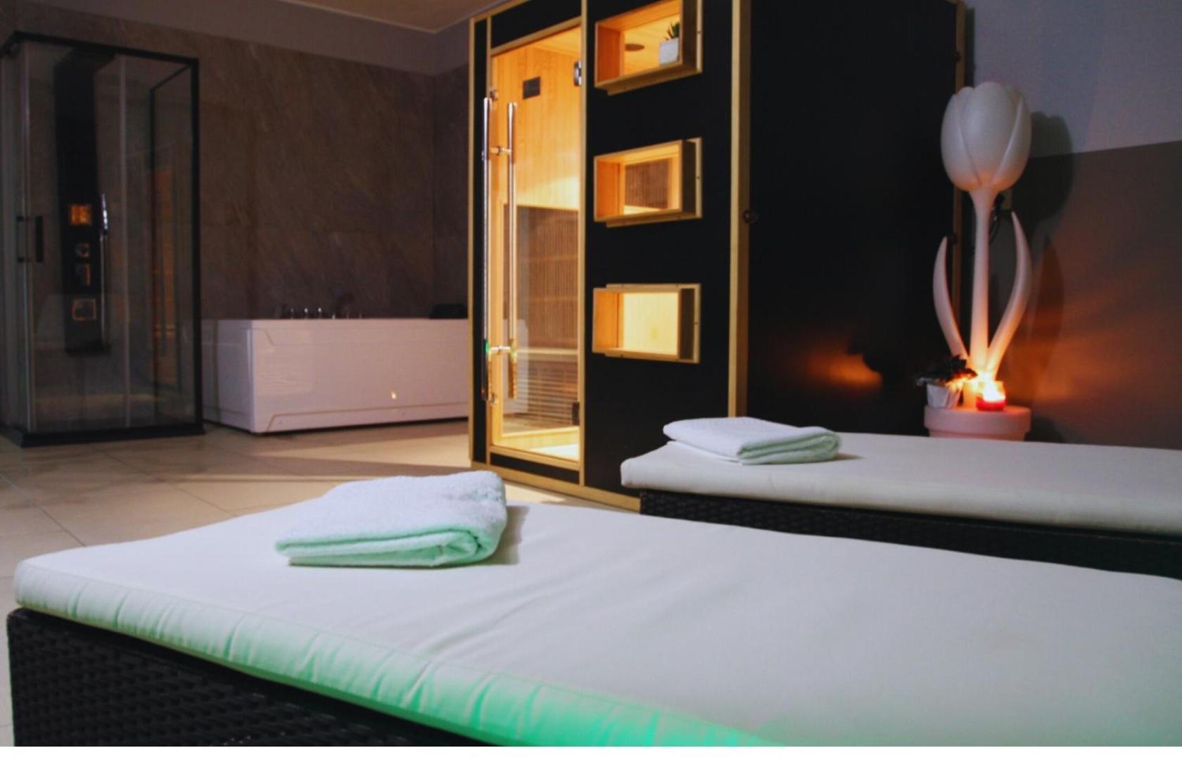 Happy Atelier Centro & Gardone Riviera