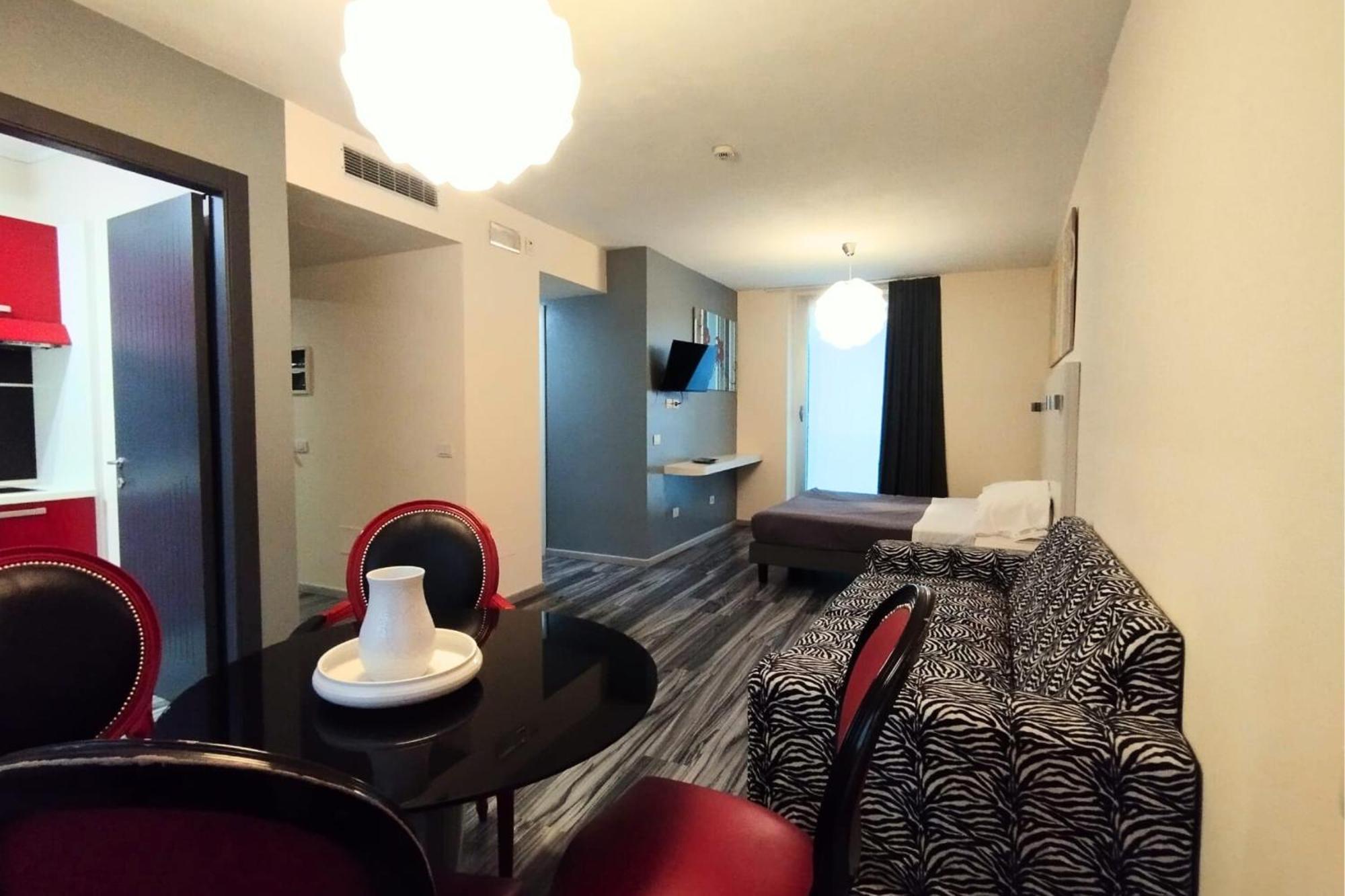 Hotel Happy Atelier Centro &
