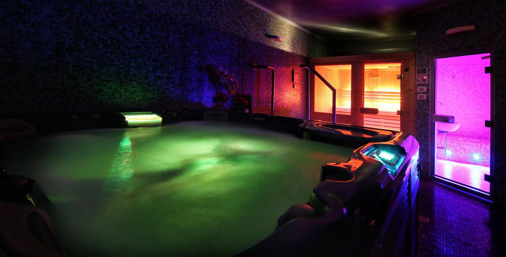 Happy Atelier Centro & Hotel Gardone Riviera