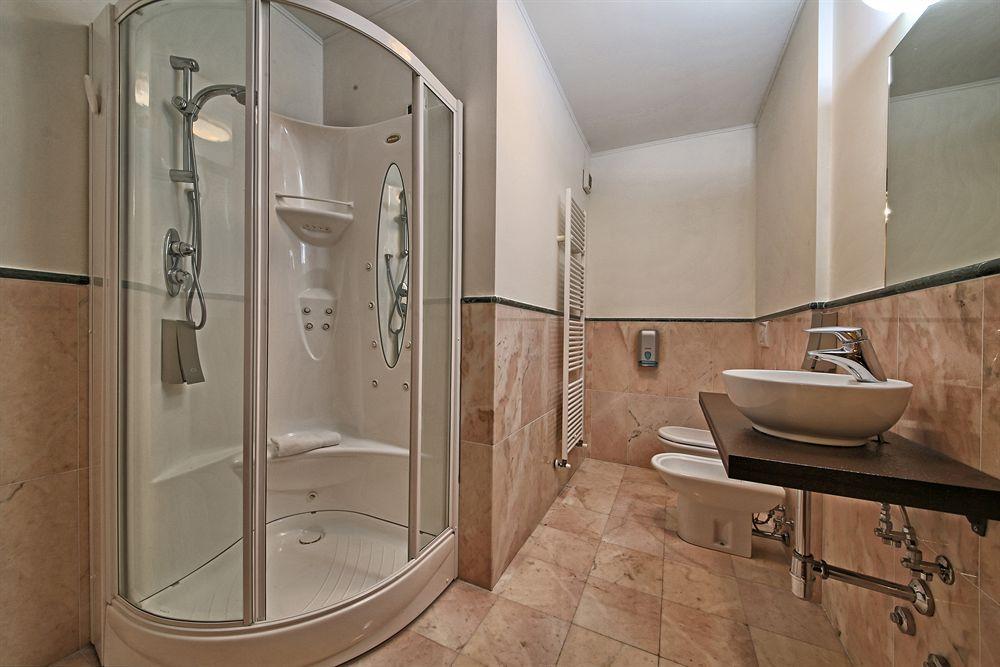 Happy Atelier Centro & 3* Gardone Riviera